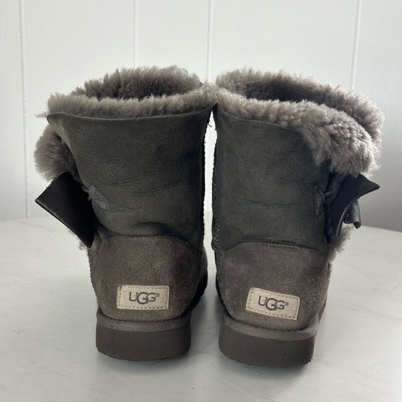 UGG boots - Picture 4 of 10